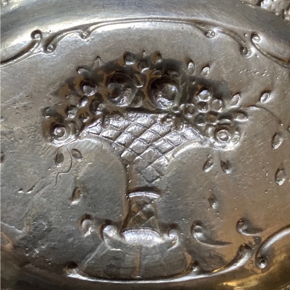 Vintage 800 Silver Ornate Rococo Ashtray Tray Repousse Italian German Dish - Picture 12 of 12